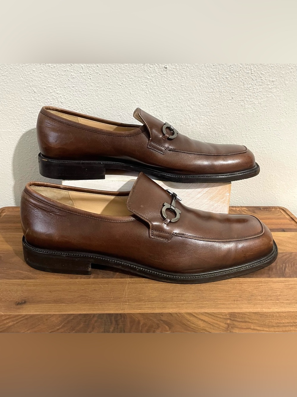 Salvatore Ferragamo Brown Leather Gancini Bit Loafers Slip On Dress Shoes Italy